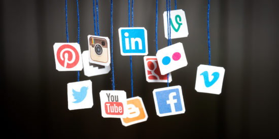 Redes Sociais Redes Sociais